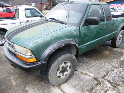 2000 Chevrolet S-10 for sale at Freedom Auto Barbourville in Barbourville KY