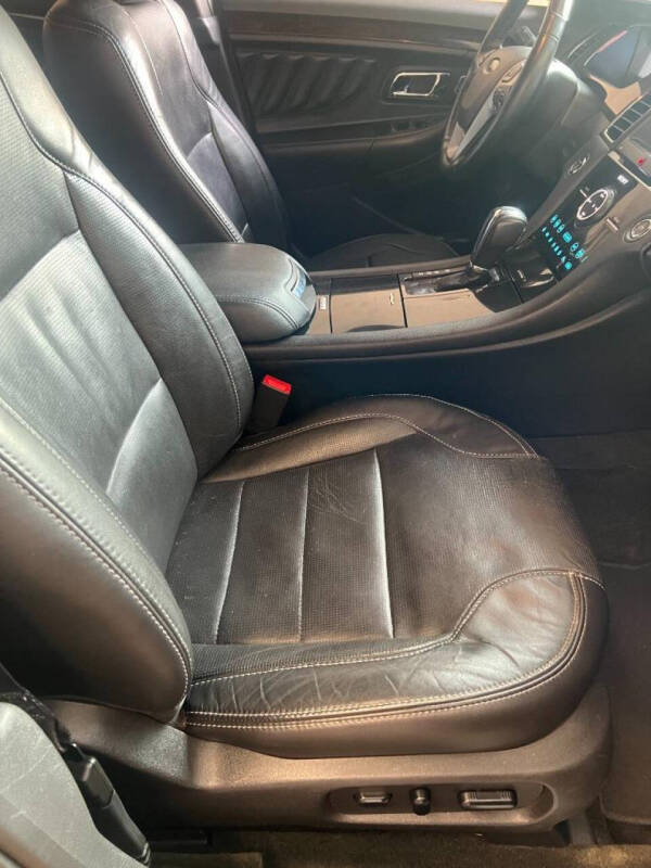 2013 Ford Taurus Limited