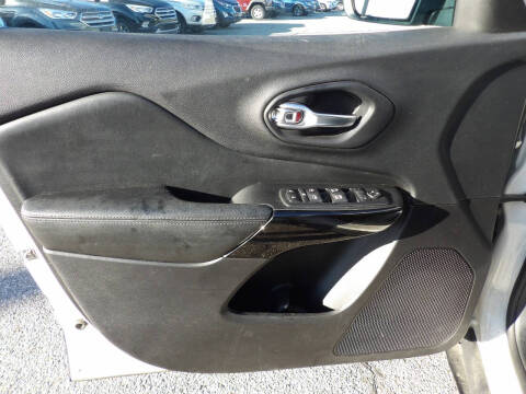 2019 Jeep Cherokee Altitude