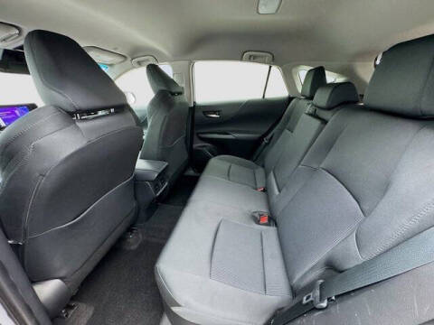 2023 Toyota Venza LE