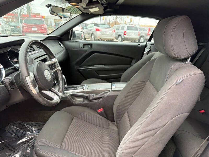 2014 Ford Mustang V6