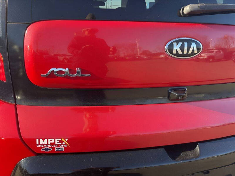 2016 Kia Soul +