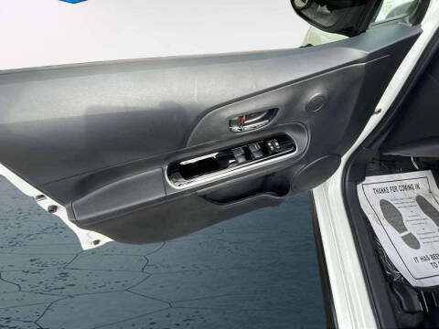 2017 Toyota Prius c One