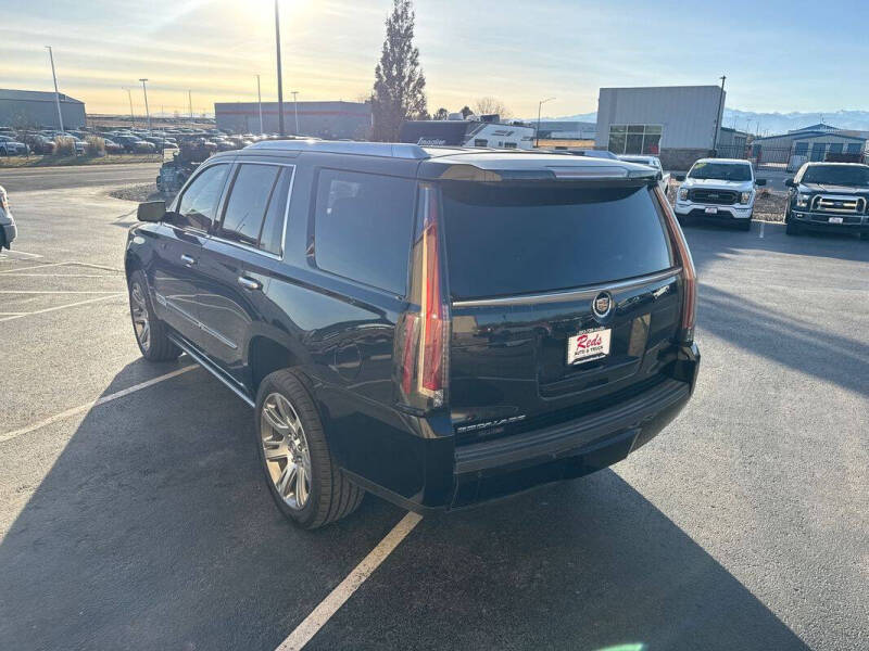 2015 Cadillac Escalade Premium