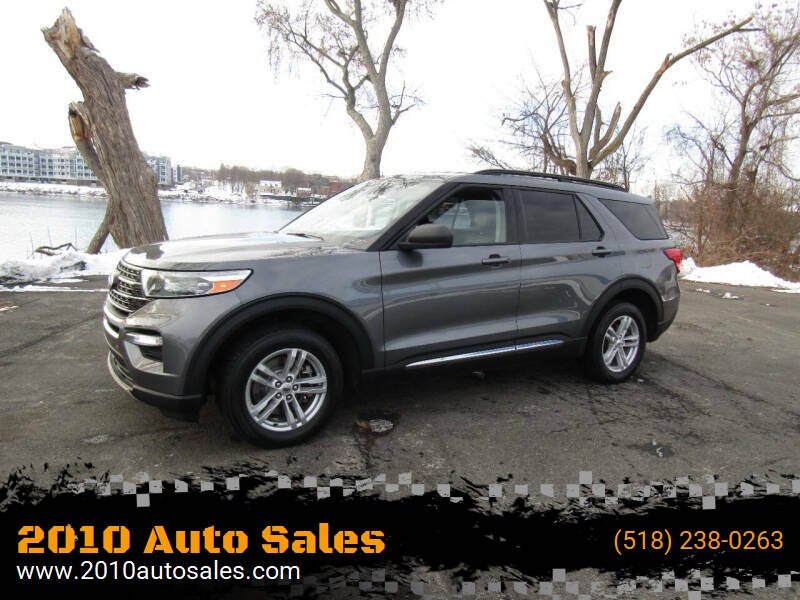 2022 Ford Explorer XLT's photo