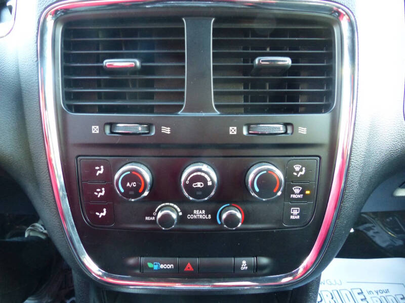 2016 Dodge Grand Caravan SXT