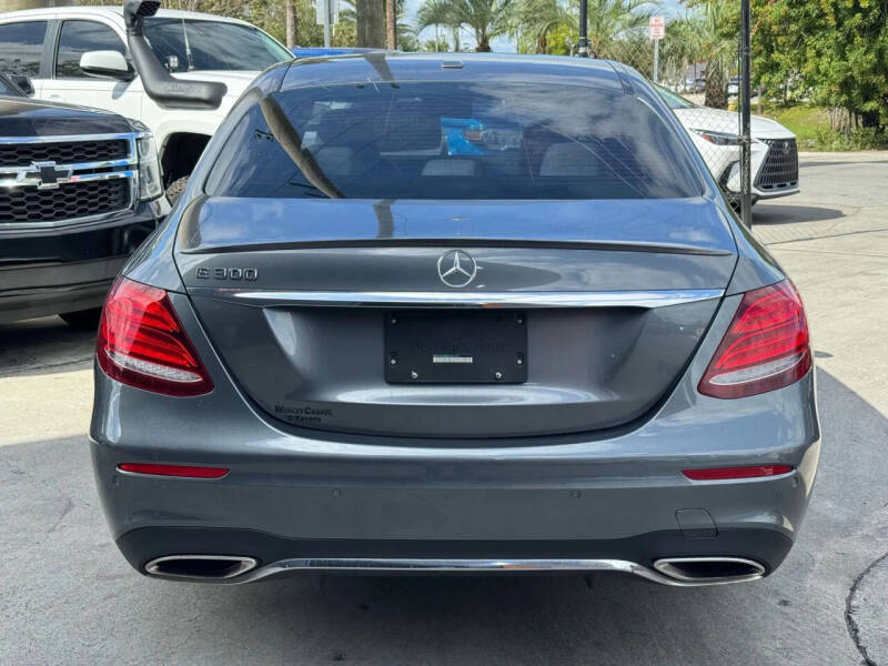2019 Mercedes-Benz E-Class E 300
