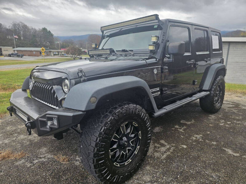 Used 2013 Jeep Wrangler Unlimited Sport with VIN 1C4BJWDG0DL697917 for sale in Salem, VA