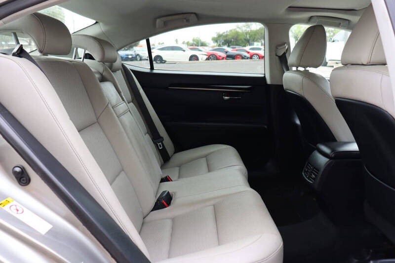 2015 Lexus ES 350