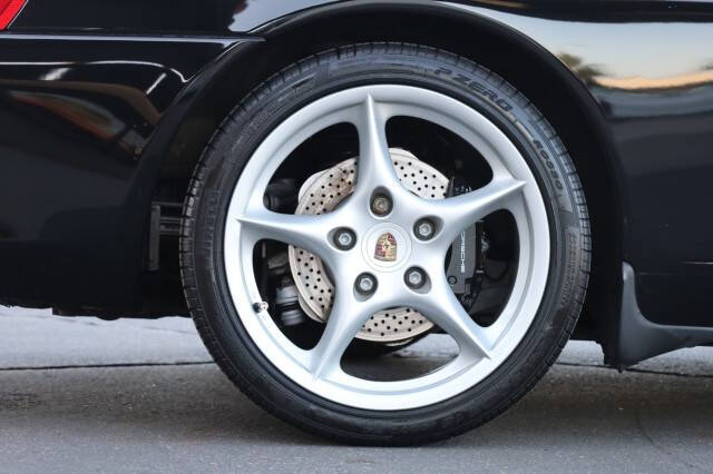 2003 Porsche 911