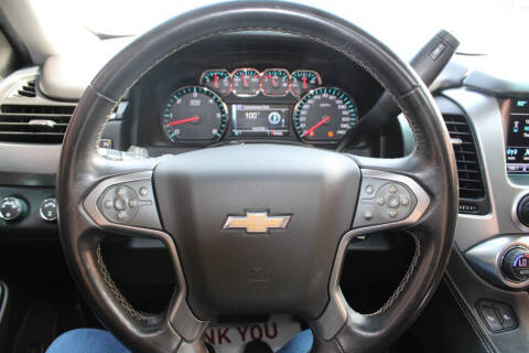 2017 Chevrolet Suburban LT