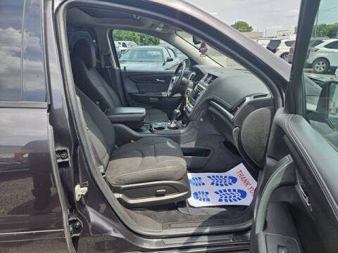 2013 GMC Acadia SLE-2