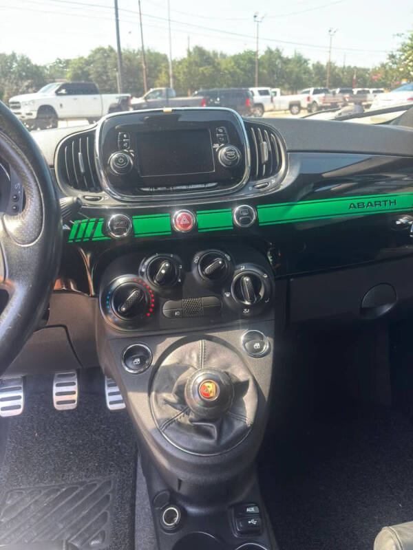 2016 FIAT 500 Abarth