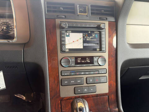 2012 Lincoln Navigator