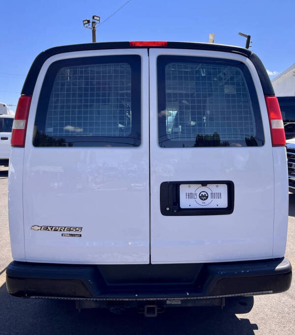 2013 Chevrolet Express 2500
