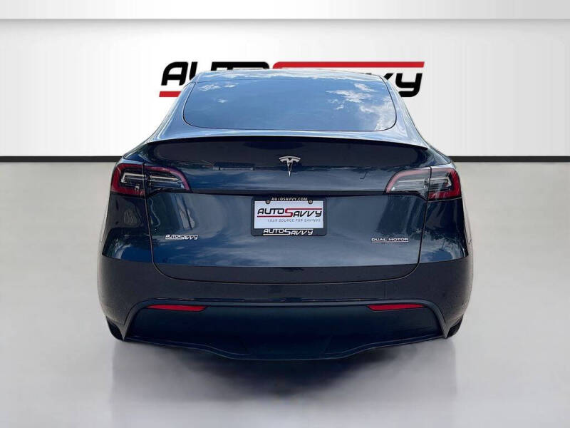 2024 Tesla Model Y Performance