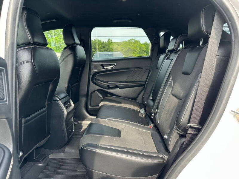 2023 Ford Edge ST