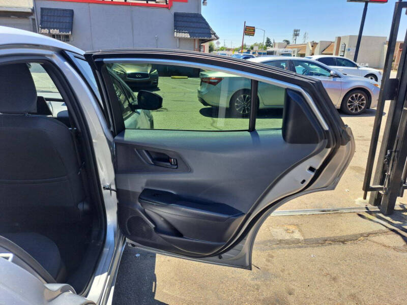 2024 Toyota Prius LE