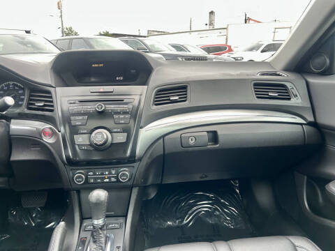 2021 Acura ILX
