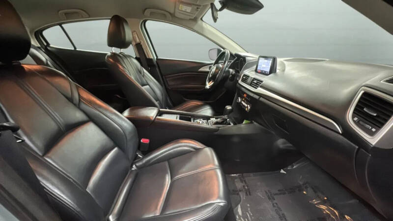 2018 Mazda MAZDA3