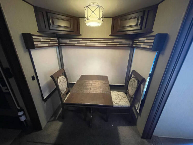 2018 Palomino Columbus FW