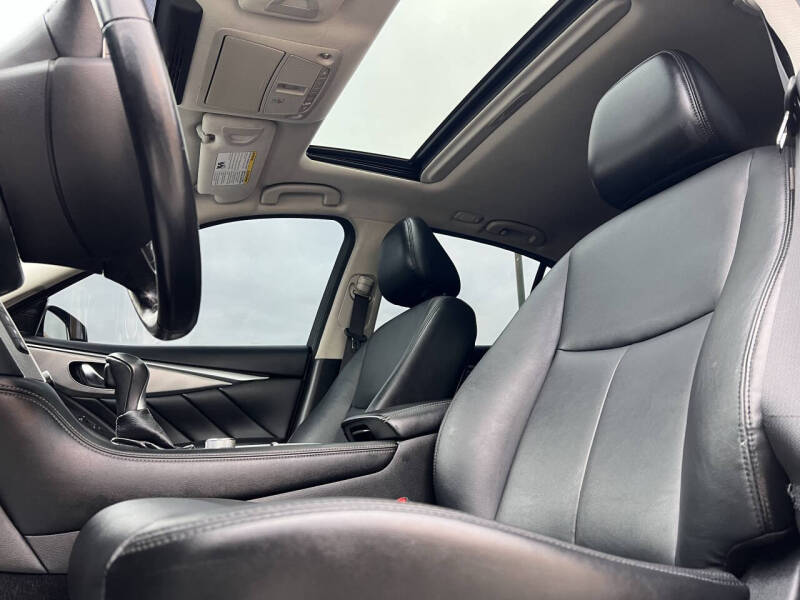 2016 Infiniti Q50 3.0T Premium