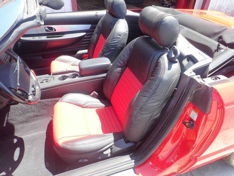 2003 Ford Thunderbird Premium