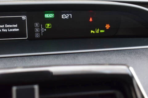 2022 Toyota Prius LE