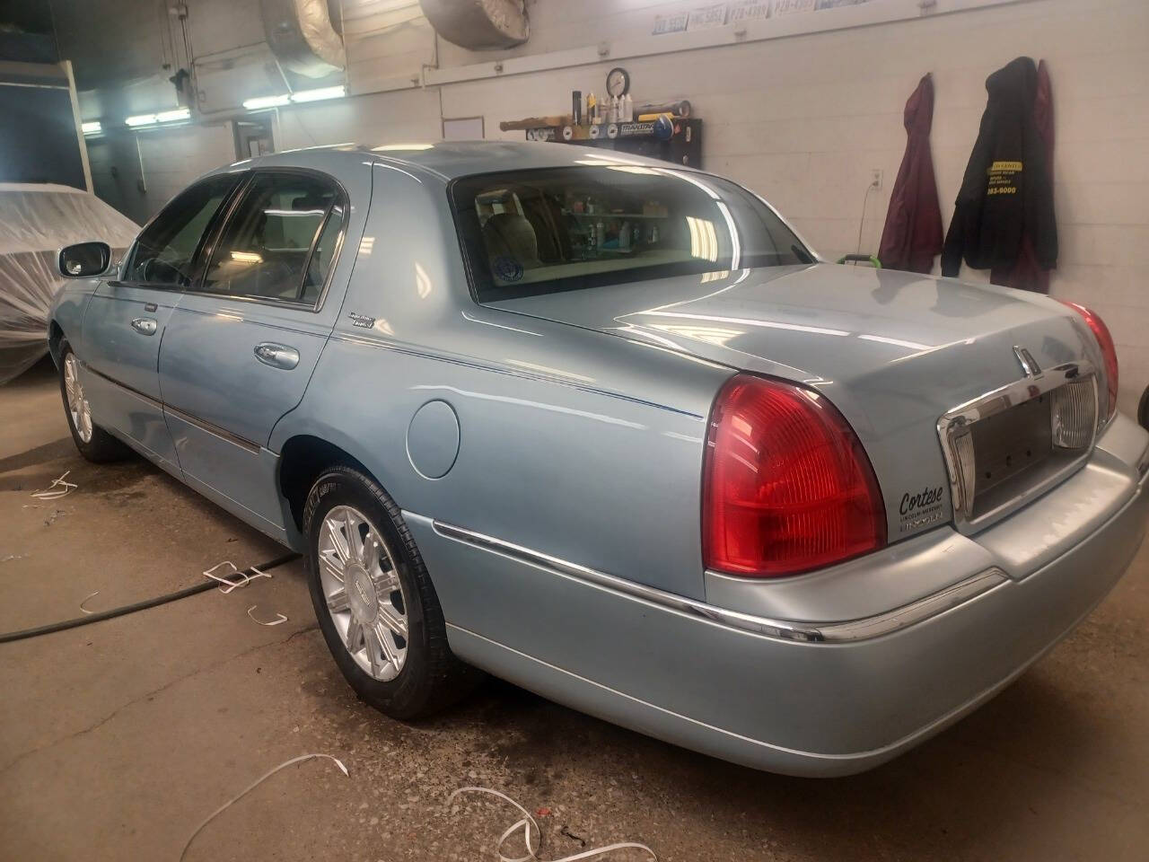 2009 Lincoln Town Car for sale at Down River Motor Sales in Allen Park, MI