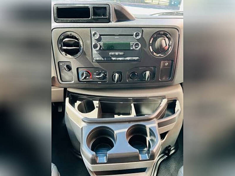 2013 Ford E-Series