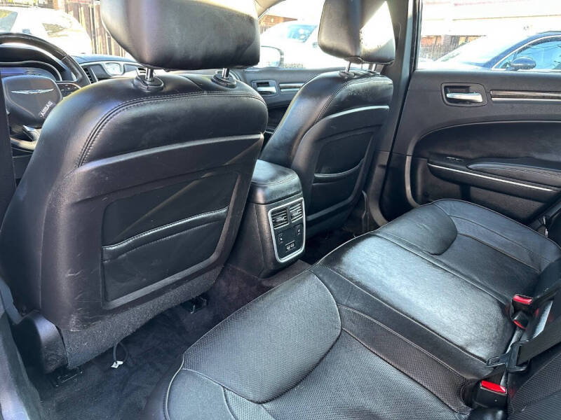 2018 Chrysler 300 Limited