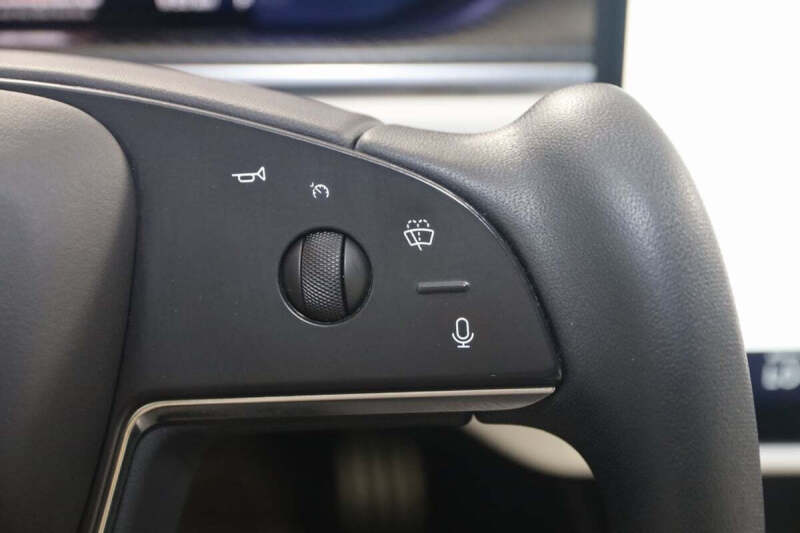 2022 Tesla Model S Plaid