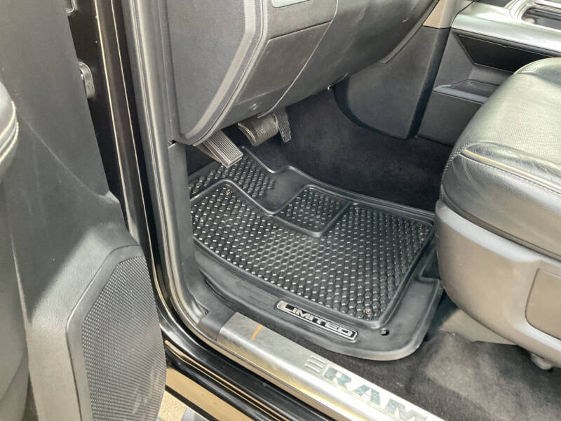 2017 RAM 2500 Laramie Limited