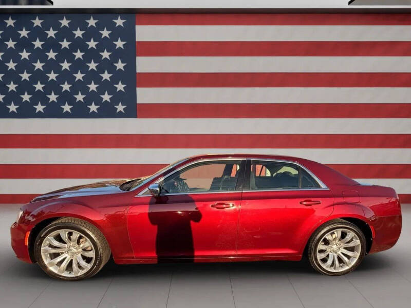 2018 Chrysler 300