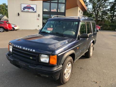 2000 Land Rover Discovery Series II for sale at MAGIC AUTO SALES in Little Ferry NJ