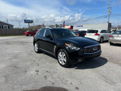 2013 Infiniti FX37 for sale at Lucky Motors in Panama City FL