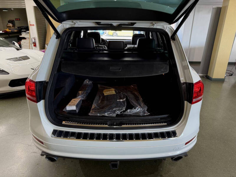 2014 Volkswagen Touareg TDI R-Line