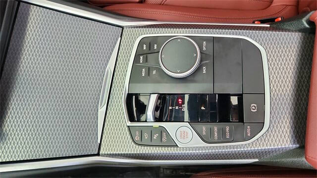 2025 BMW 3 Series M340i