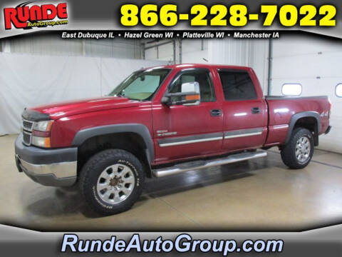 2005 Chevrolet Silverado 2500HD for sale at Runde PreDriven in Hazel Green WI