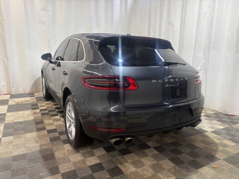 2017 Porsche Macan S