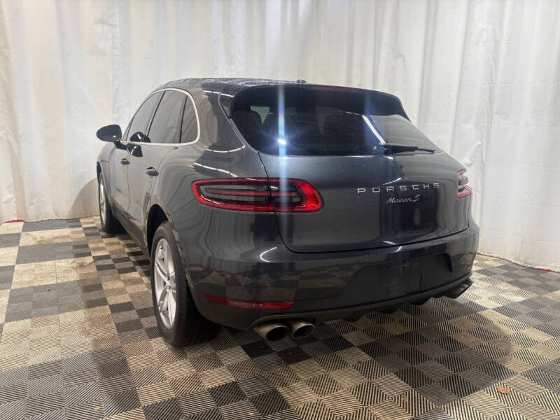 2017 Porsche Macan S