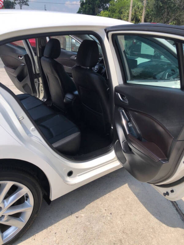 2017 Mazda MAZDA3 Grand Touring