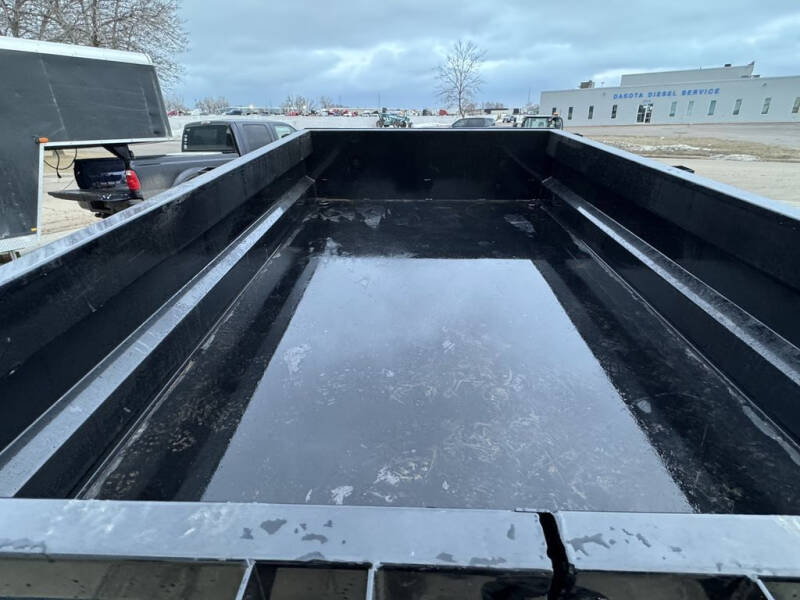 2024 Iron Bull Trailers 83"X12' Dump