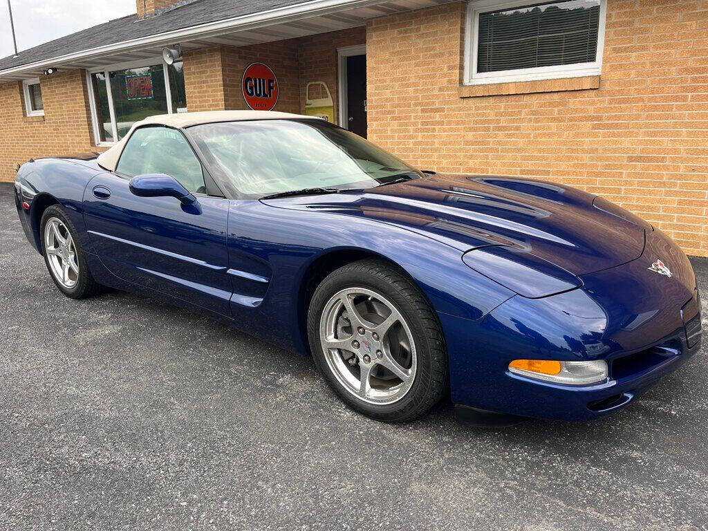 2004 Chevrolet Corvette 1
