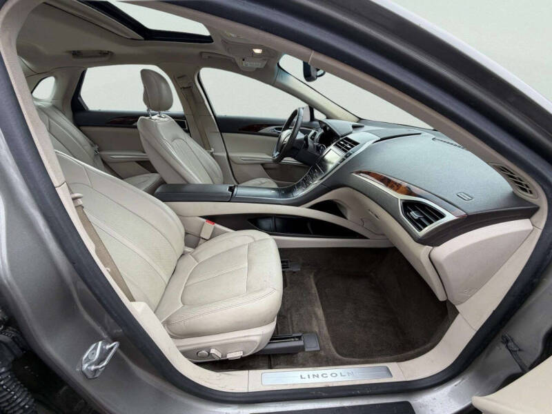 2016 Lincoln MKZ Hybrid