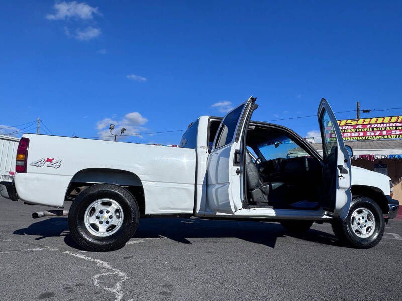 2001 Chevrolet Silverado 1500 LS