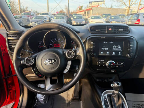 2018 Kia Soul +