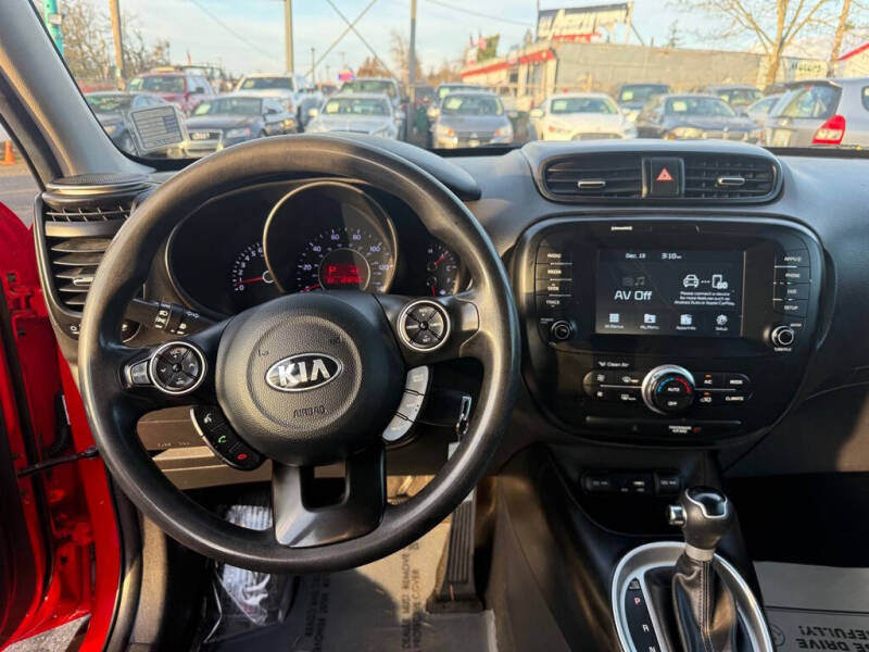 2018 Kia Soul +