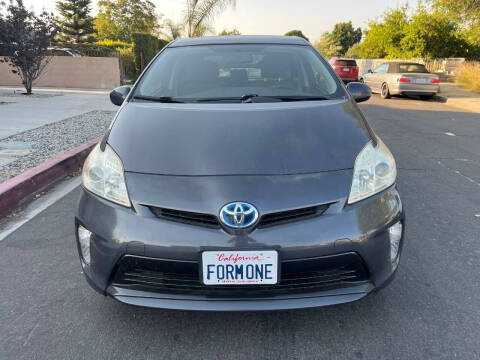 2013 Toyota Prius Three
