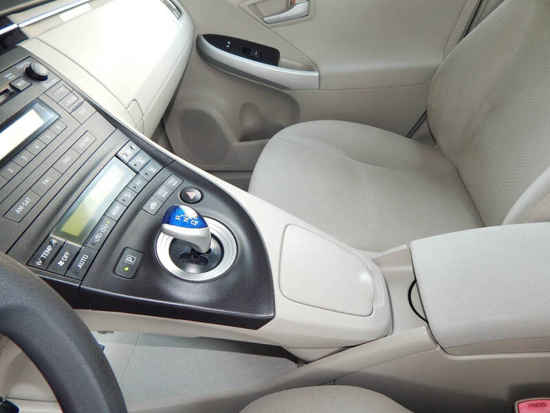 2011 Toyota Prius Two